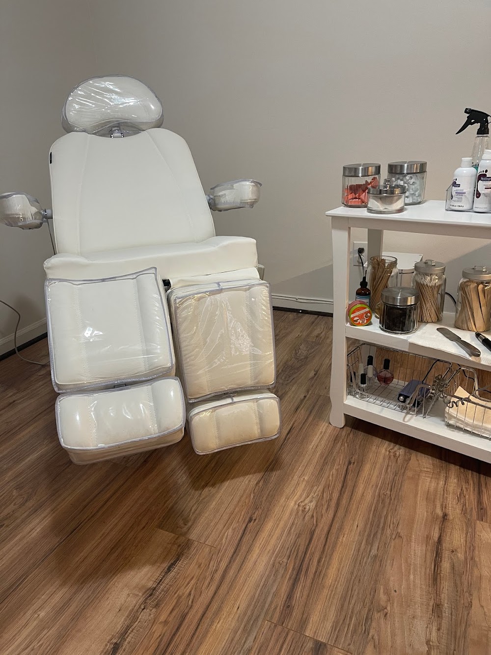 Spa Addict: Aesthetics and Medical Pedicures